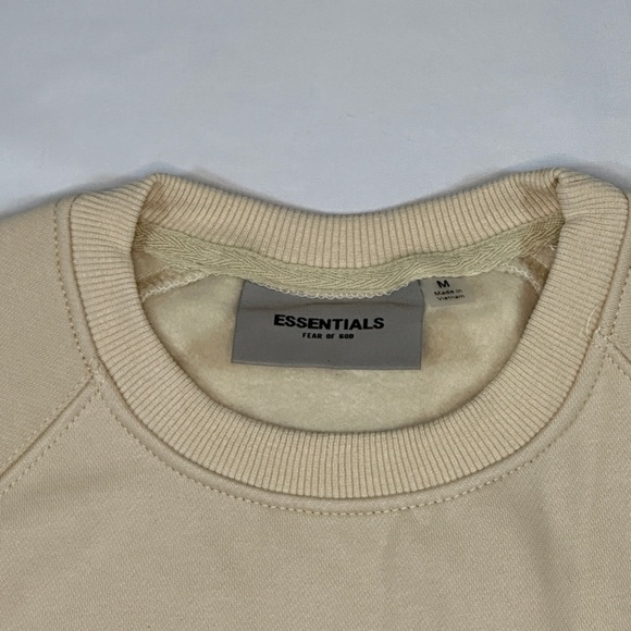 Essentials Sweater Mens Medium - Picture 5 of 6